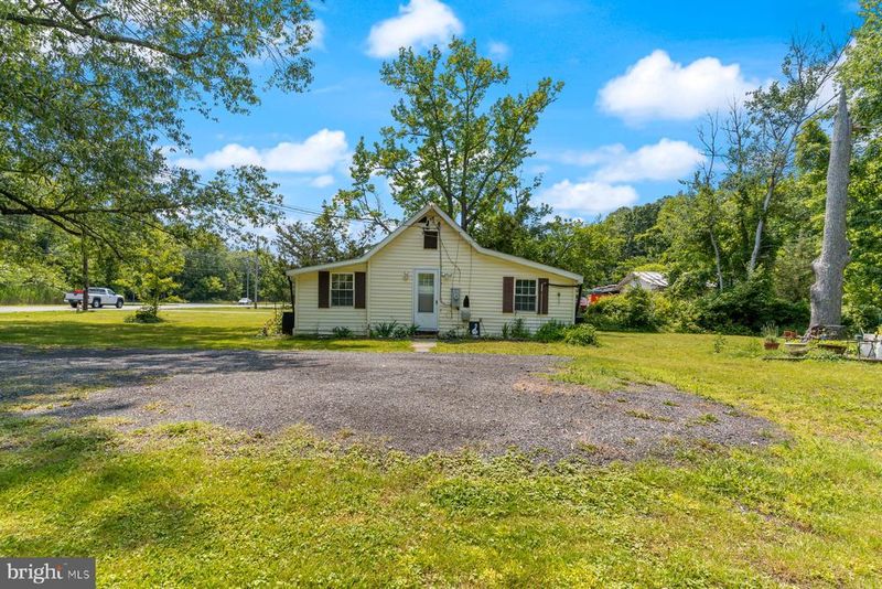 5914 Shady Side Rd, Shady Side, MD 20764