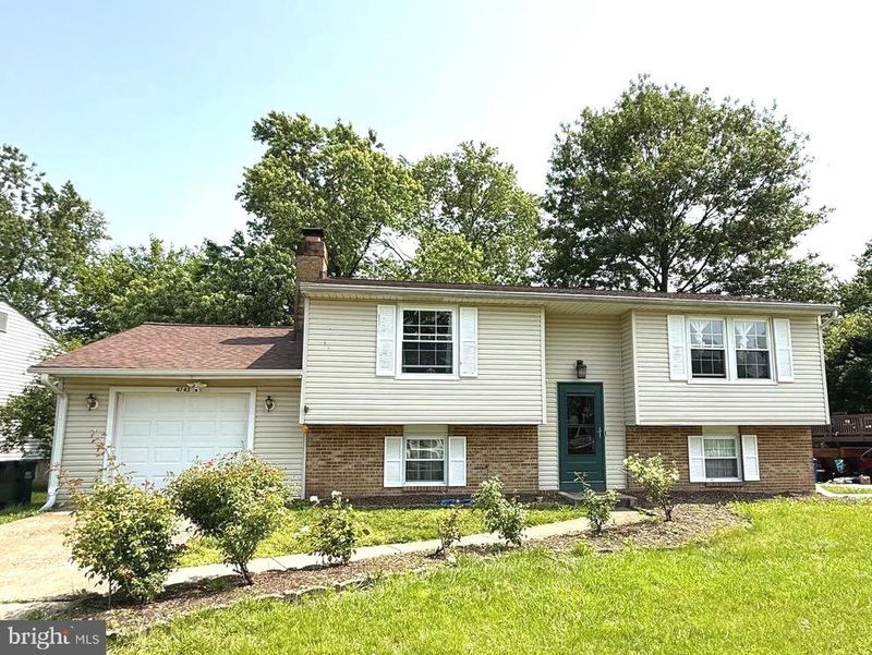 4743 Pomegranate Ct, Alexandria, VA 22309