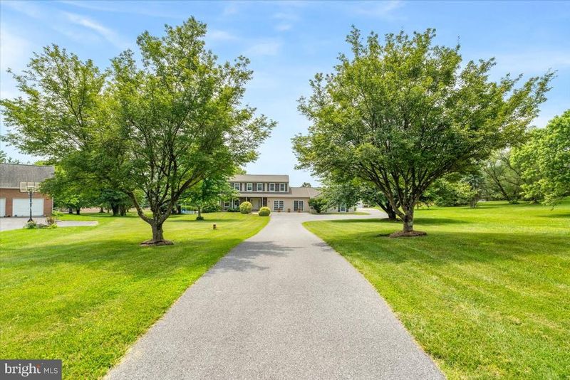 2688 Lydia Ct, Adamstown, MD 21710