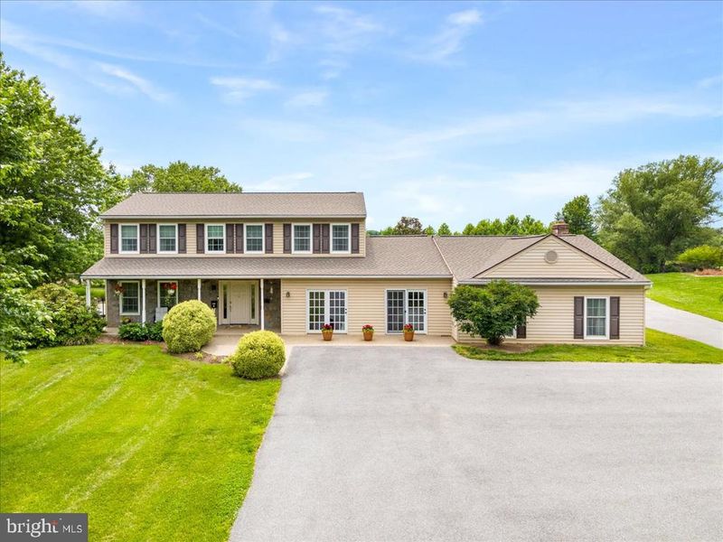 2688 Lydia Ct, Adamstown, MD 21710