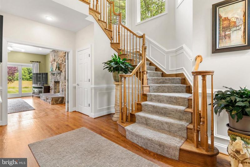 2008 Martins Grant Ct, Crownsville, MD 21032