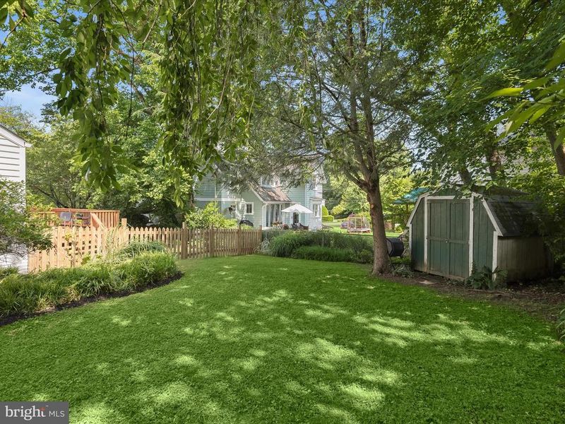 4305 Everett St, Kensington, MD 20895