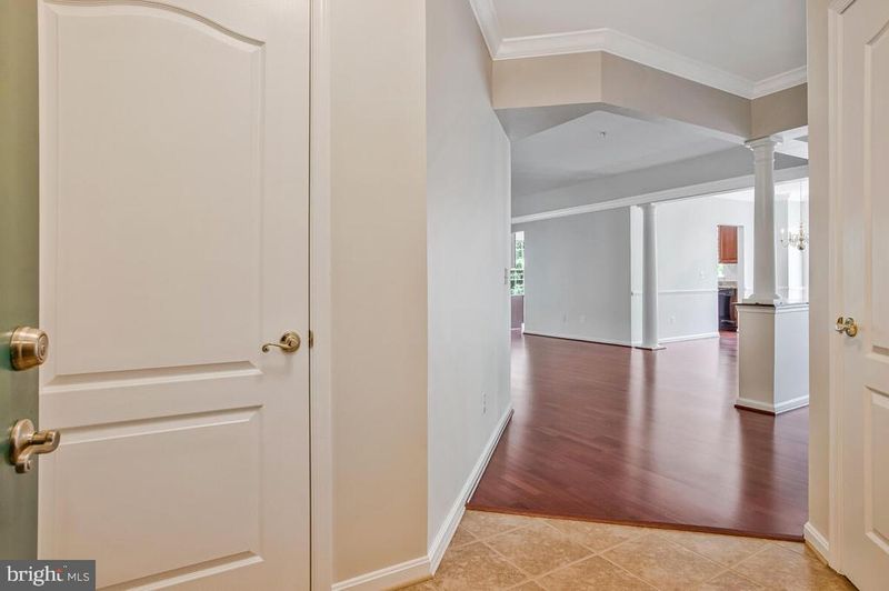 7305 Maplecrest Rd #206, Elkridge, MD 21075