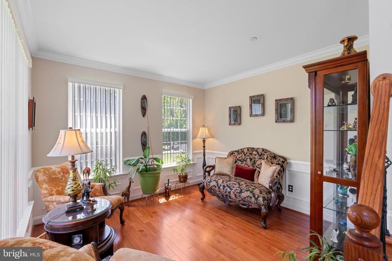 4479 Coachmans Path Ct, Waldorf, MD 20601