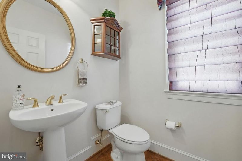4801 Grand Masters Way, Woodbridge, VA 22192