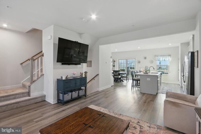 10708 Saponi Dr, New Market, MD 21774