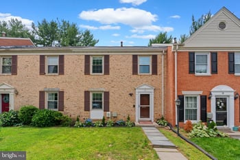 16 Cornerwood Ct, Gaithersburg, MD 20878