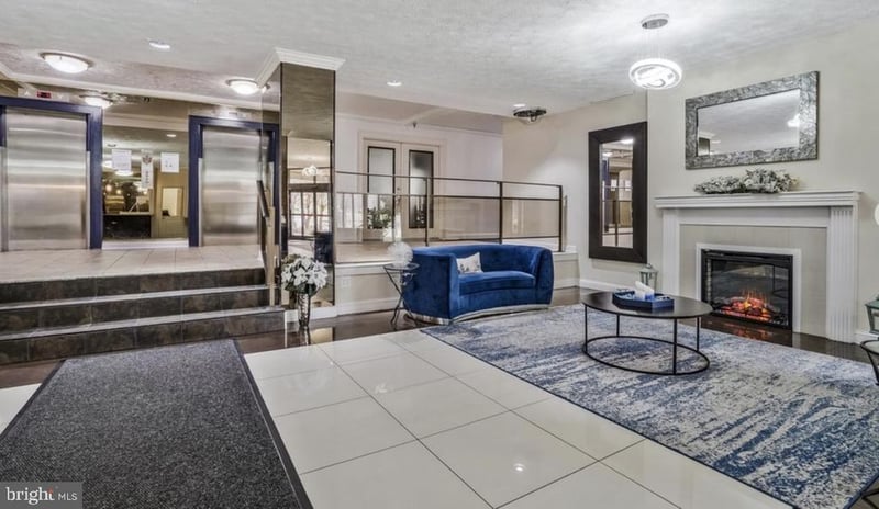 1111 Arlington Blvd #932, Arlington, VA 22209