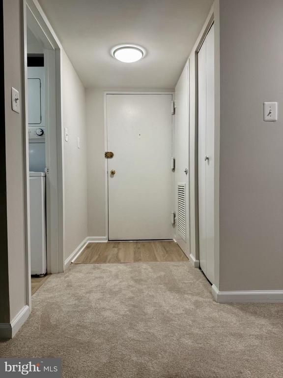 1520 Northgate Sq #11B, Reston, VA 20190