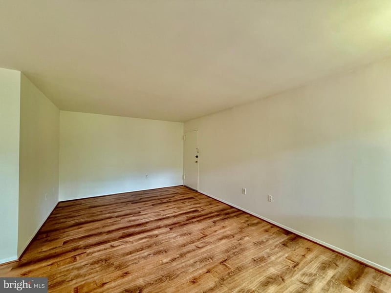 12204 Braxfield Ct #235, Rockville, MD 20852