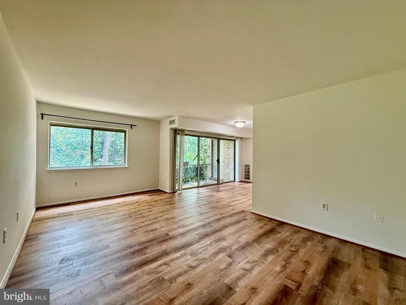 12204 Braxfield Ct #235, Rockville, MD 20852