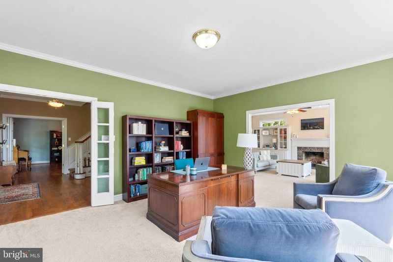 7341 Kehne Rd, Frederick, MD 21702