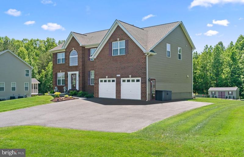 4479 Coachmans Path Ct, Waldorf, MD 20601