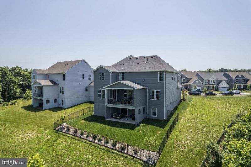 5745 Hawk Ridge Rd, Frederick, MD 21704