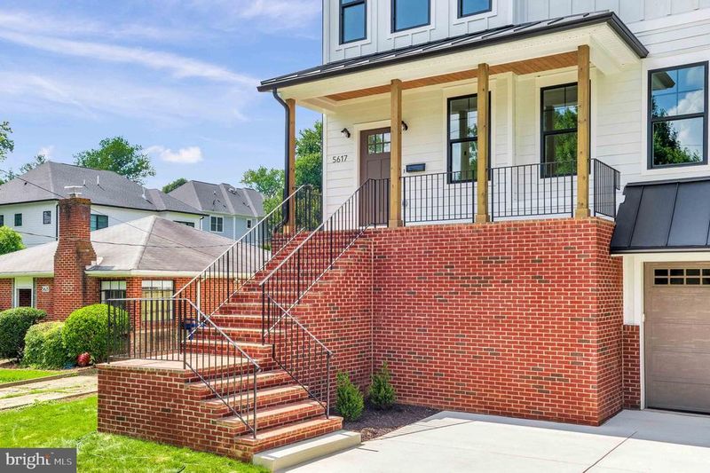 5617 23rd St N, Arlington, VA 22205