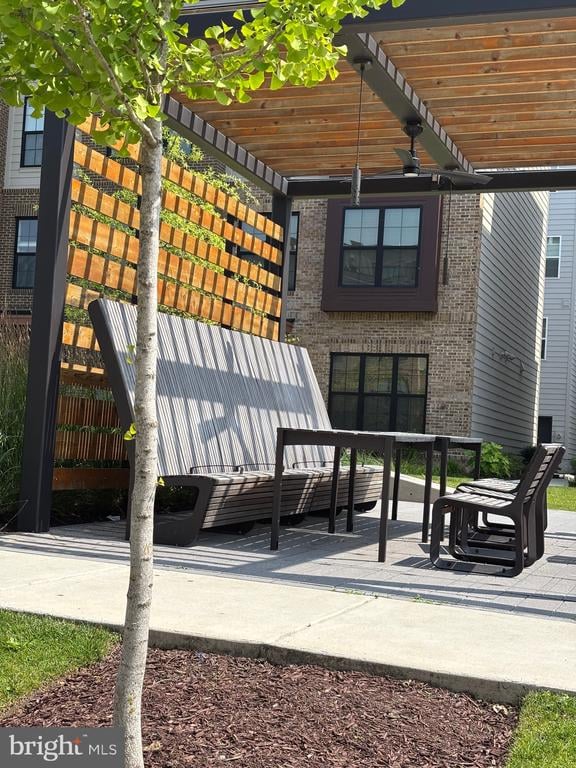 7373 Arlington Blvd, Falls Church, VA 22042