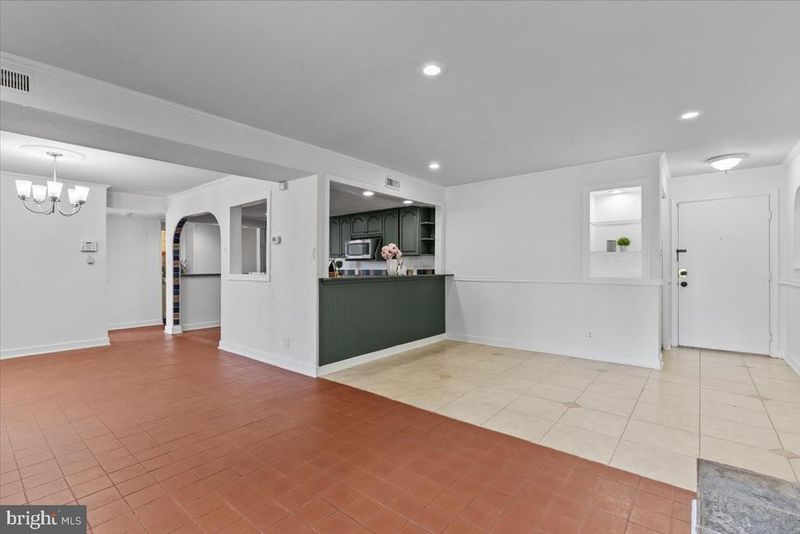 202 Buckingham Ln #102, Stafford, VA 22556