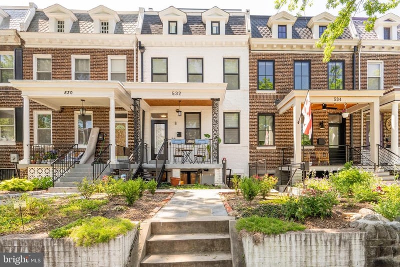 532 Taylor St NW #1, Washington, DC 20011