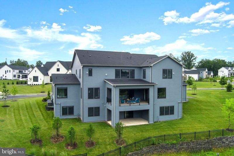9142 Belvedere Branch Dr, Great Falls, VA 22066
