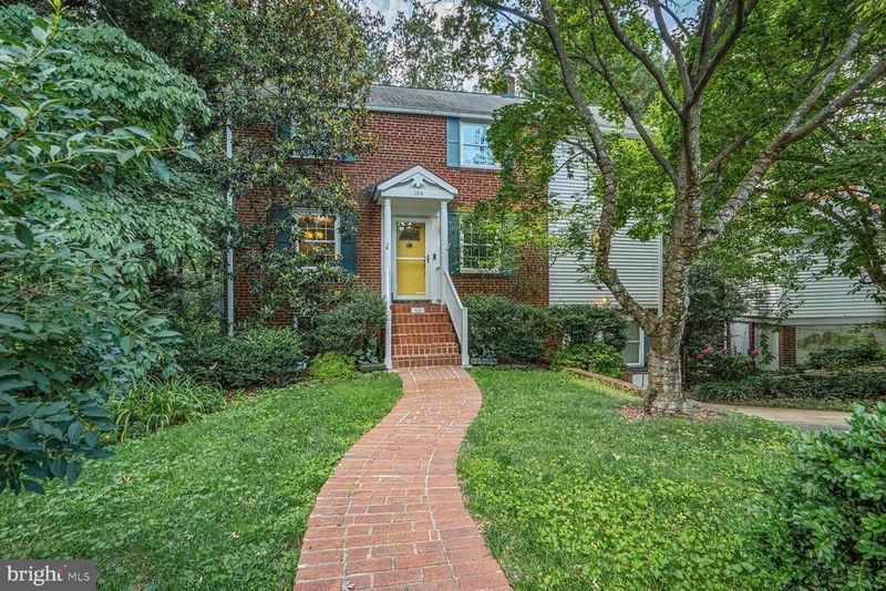 104 N Galveston St, Arlington, VA 22203