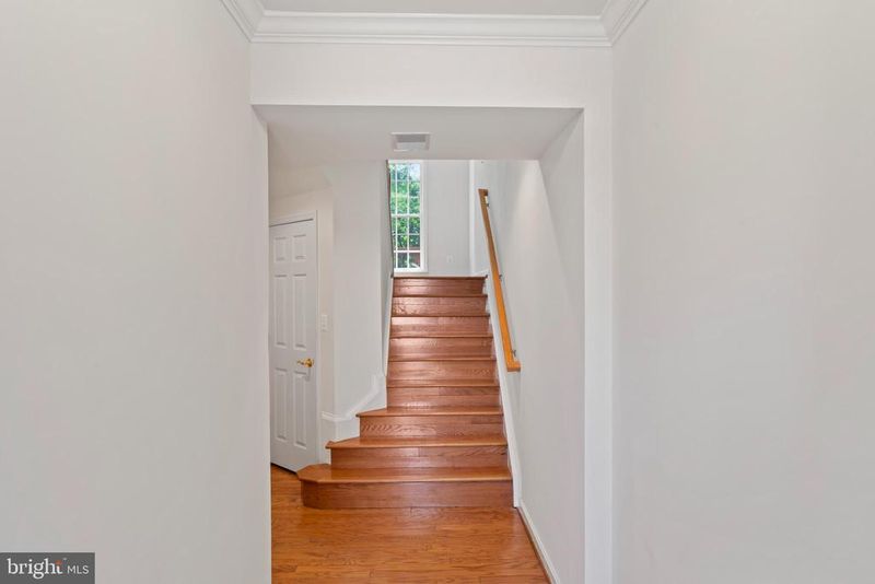 7589 Grey Goose Way, Alexandria, VA 22306