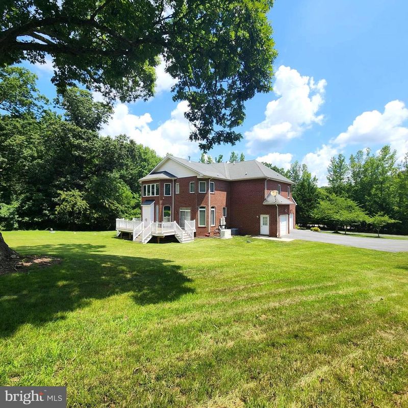 17410 Queen Anne Rd, Upper Marlboro, MD 20774