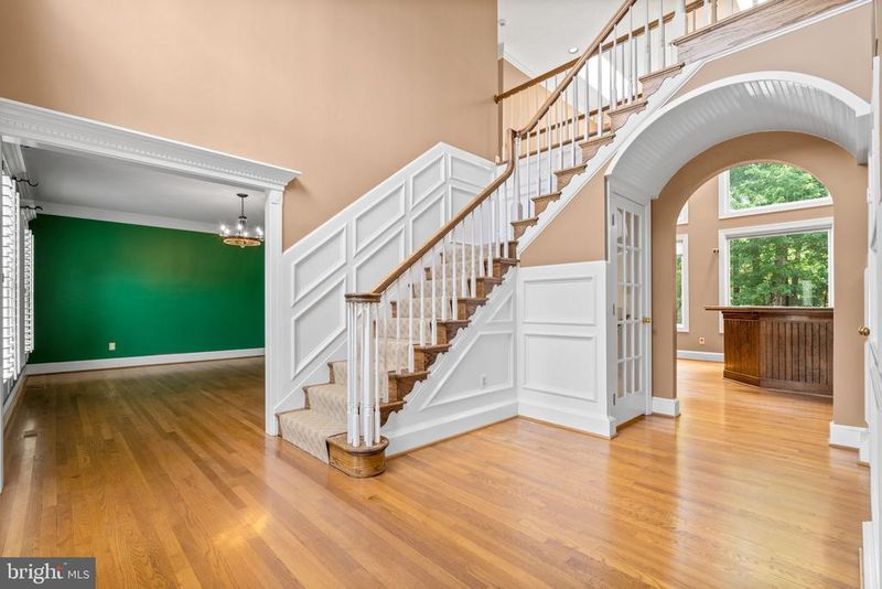 1301 Daviswood Dr, Mclean, VA 22102