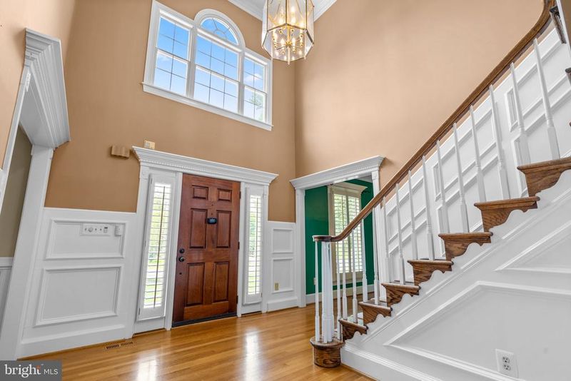 1301 Daviswood Dr, Mclean, VA 22102
