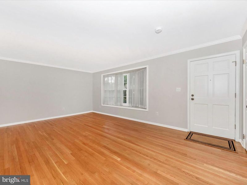 2904 Red Lion Ln, Silver Spring, MD 20904