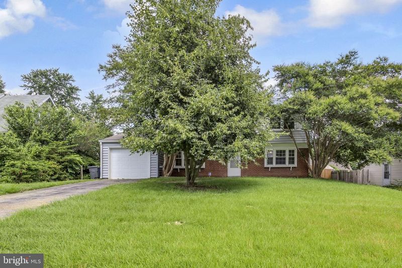2807 Folsom Ln, Bowie, MD 20715
