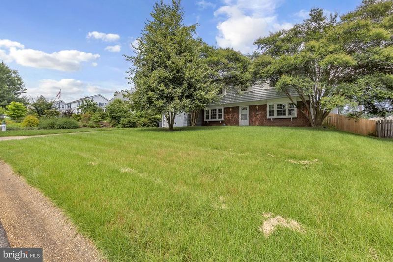 2807 Folsom Ln, Bowie, MD 20715
