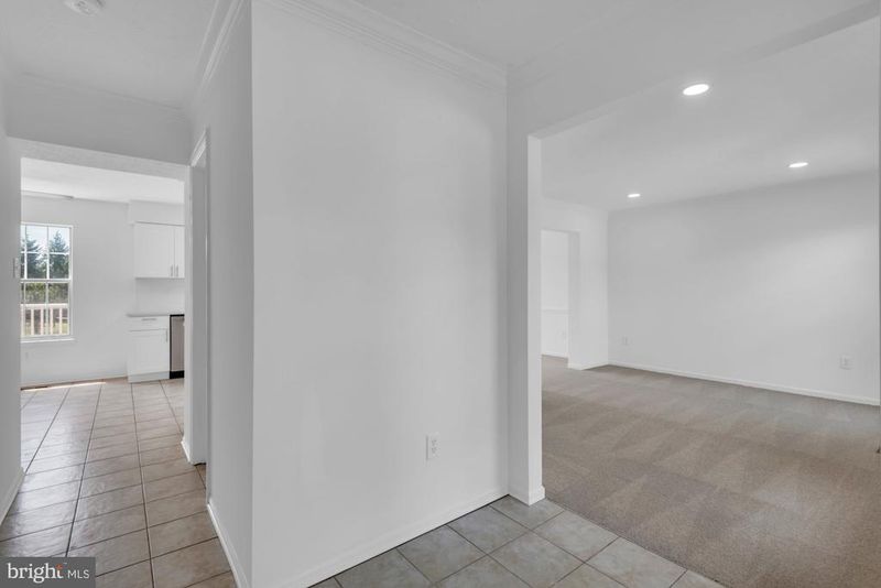 55 Fox Rock Dr, Myersville, MD 21773