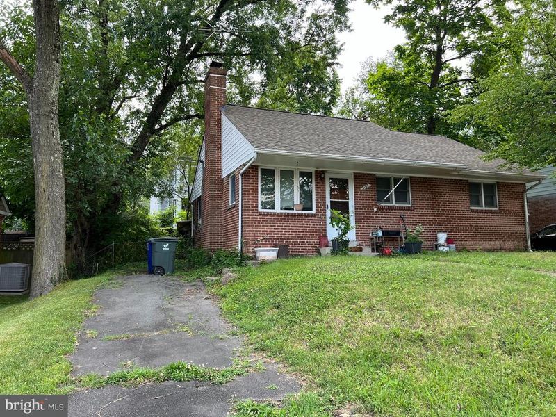 2012 N George Mason Dr, Arlington, VA 22205