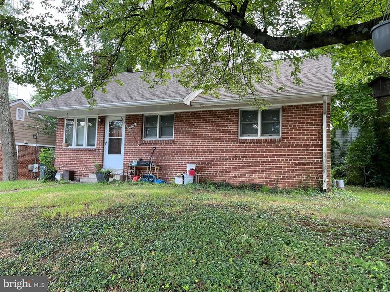 2012 N George Mason Dr, Arlington, VA 22205