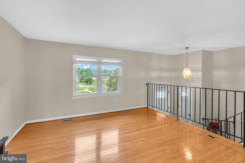1700 Anna Ct, Hyattsville, MD 20782