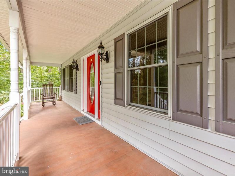 10026 Pine Tree Rd, Woodsboro, MD 21798