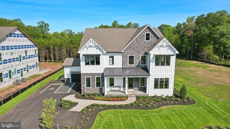 15564 Cloverland Ln, Haymarket, VA 20169
