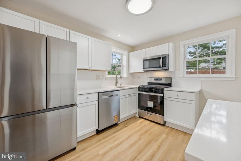 1003 Ward St, Laurel, MD 20707