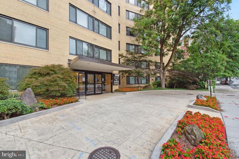 5410 Connecticut Ave NW #206, Washington, DC 20015