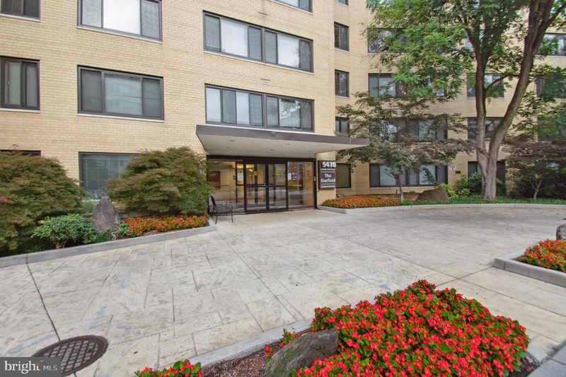5410 Connecticut Ave NW #206, Washington, DC 20015