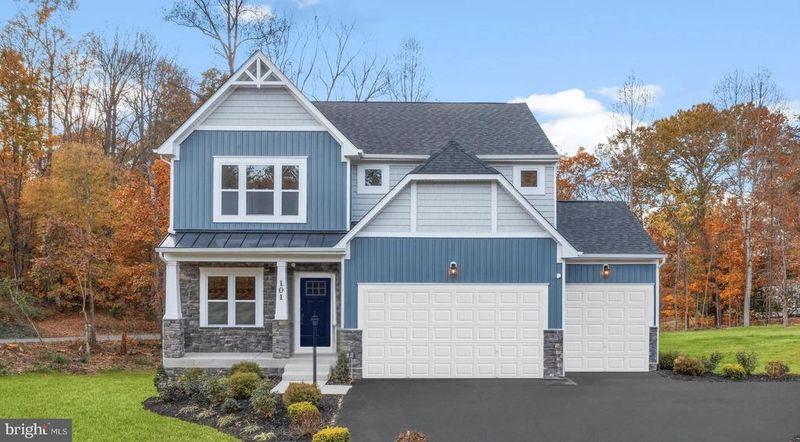 101 Hillsdale Dr, Fredericksburg, VA 22405