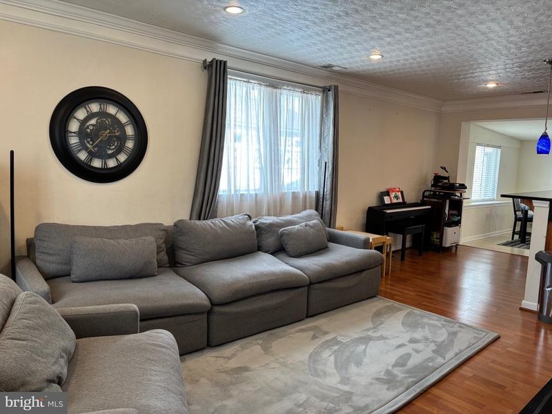 1927 Norman Rd, Glen Burnie, MD 21060