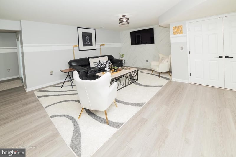 1049 Coriander Ln, Stafford, VA 22554