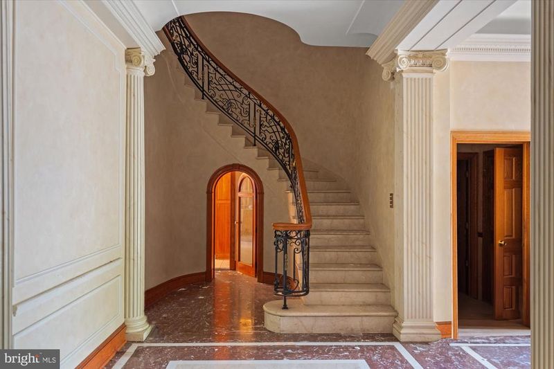 2941 Massachusetts Ave NW, Washington, DC 20008