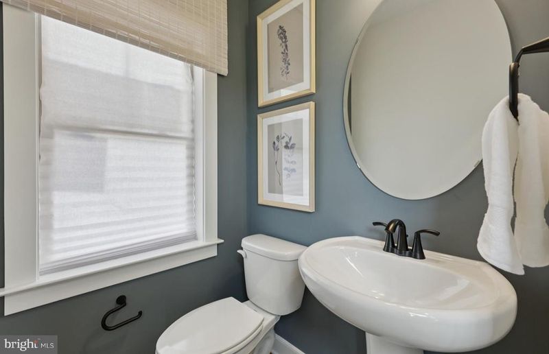 6119 Azurite Way, Haymarket, VA 20169