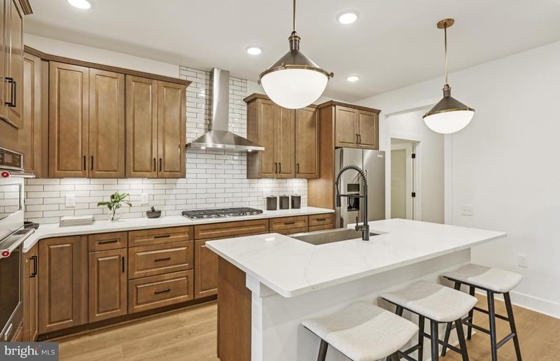 6117 Azurite Way, Haymarket, VA 20169