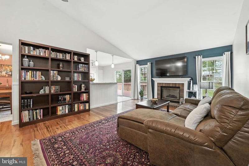 9571 Basilwood Dr, Manassas, VA 20110