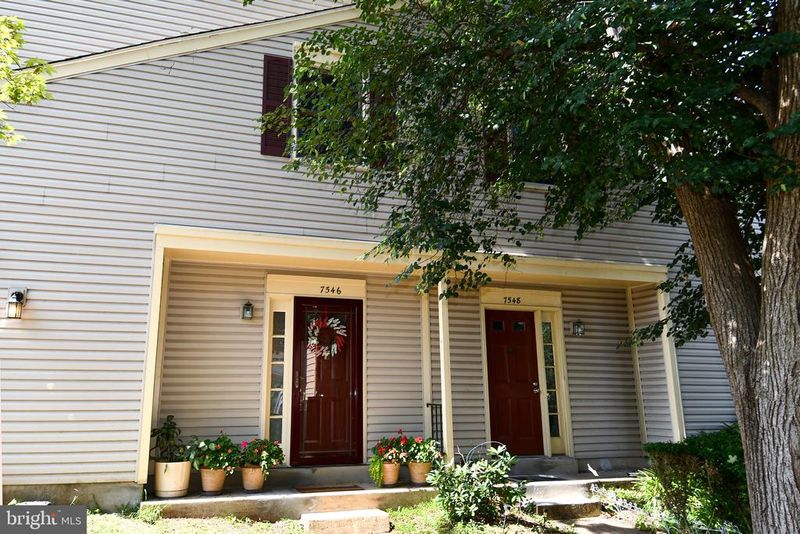 7546 Belle Grae Dr #1, Manassas, VA 20109