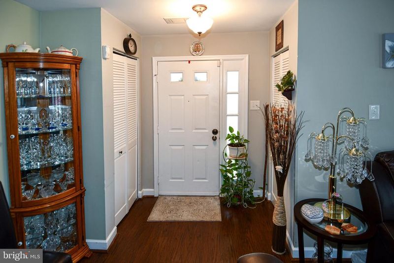 7546 Belle Grae Dr #1, Manassas, VA 20109