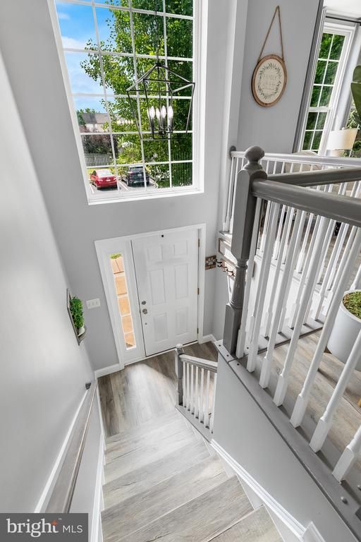 141 Fieldstone Ct, Frederick, MD 21702